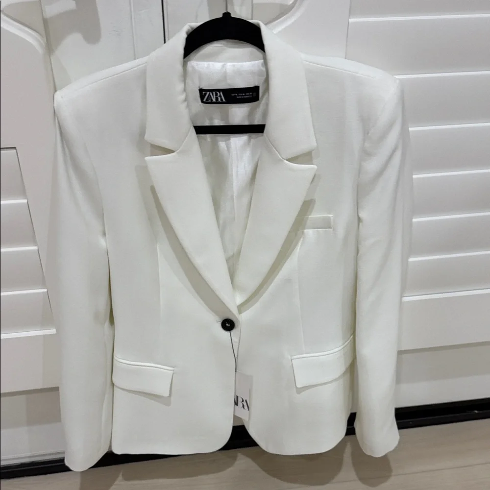 Zara White Single-Button Notch Lapel Blazer - Picture 2 of 4